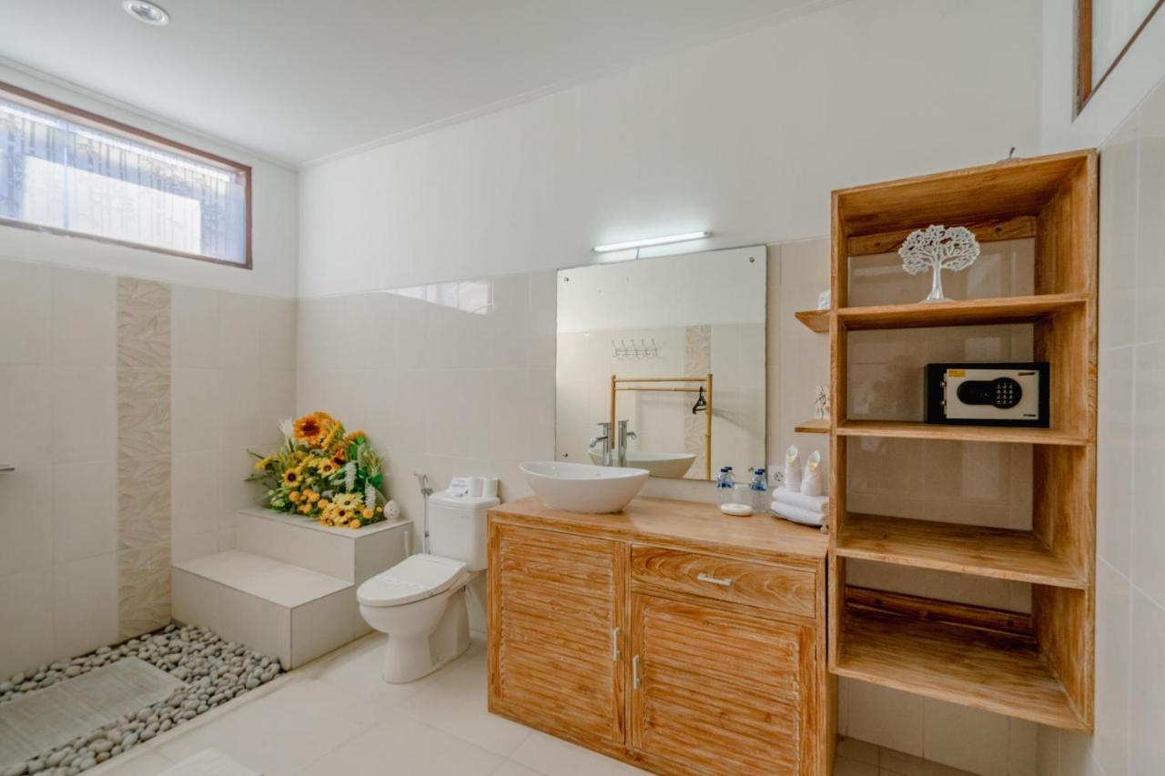 Villa Alleira Seminyak By Best Deals Asia Hospitality Exteriér fotografie