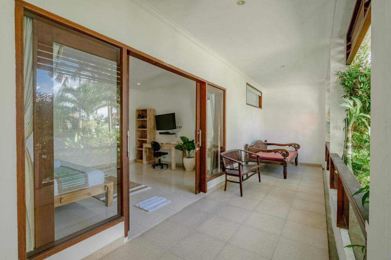 Villa Alleira Seminyak By Best Deals Asia Hospitality Exteriér fotografie