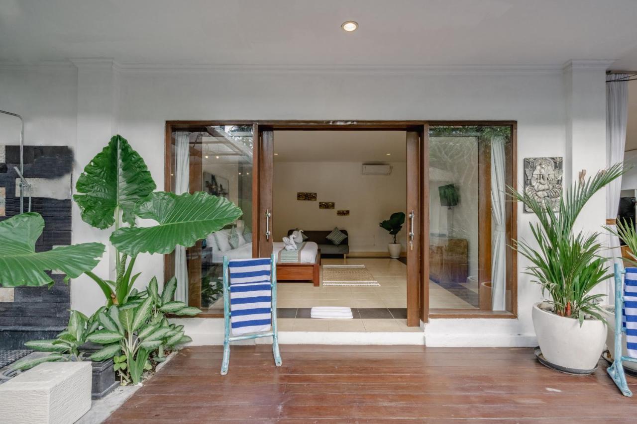 Villa Alleira Seminyak By Best Deals Asia Hospitality Exteriér fotografie