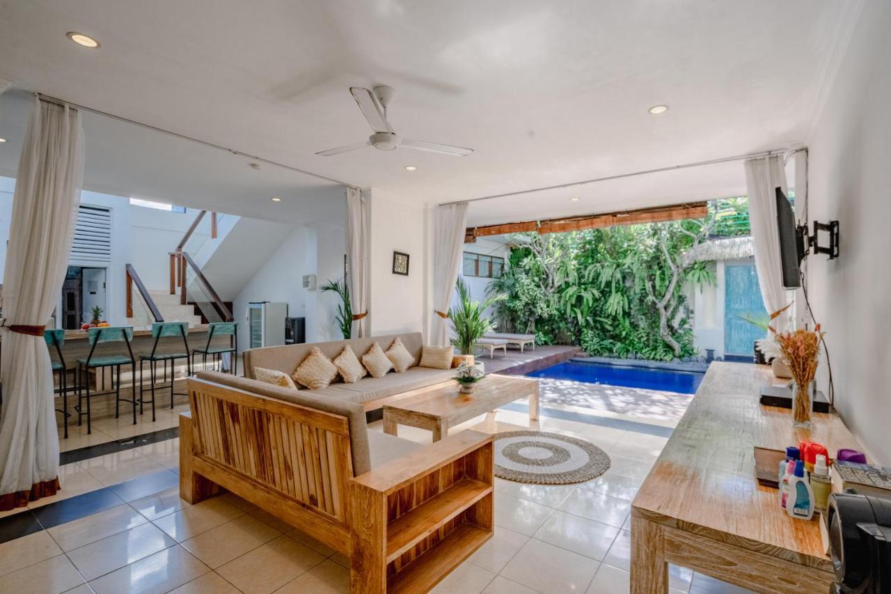 Villa Alleira Seminyak By Best Deals Asia Hospitality Exteriér fotografie